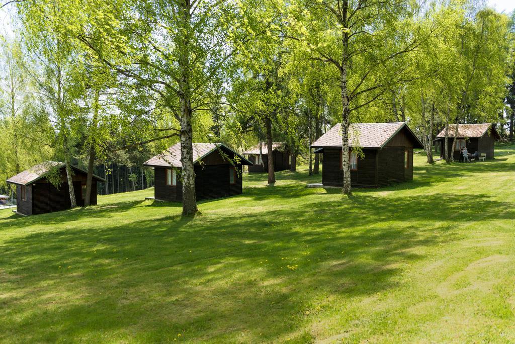 Camp Vary - Vitkova Hora - Veitsberg Karlovy Vary Bagian luar foto
