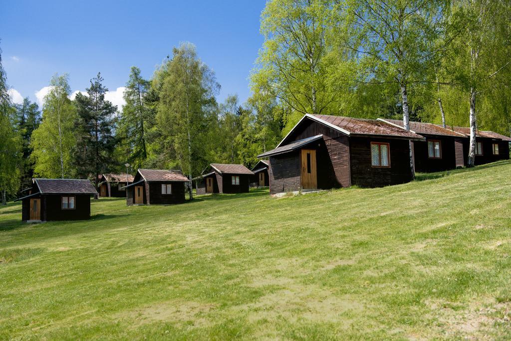 Camp Vary - Vitkova Hora - Veitsberg Karlovy Vary Bagian luar foto